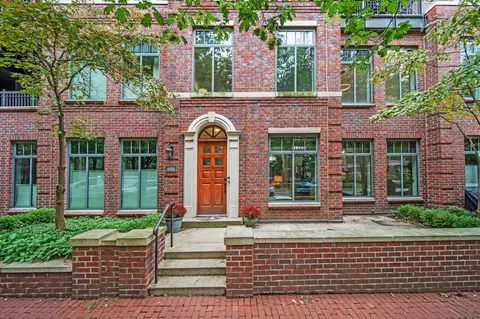 255 Daniel Burnham Sq, Columbus, OH 43215