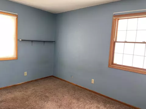 400 Avon Dr, Circleville, OH 43113 photo 16