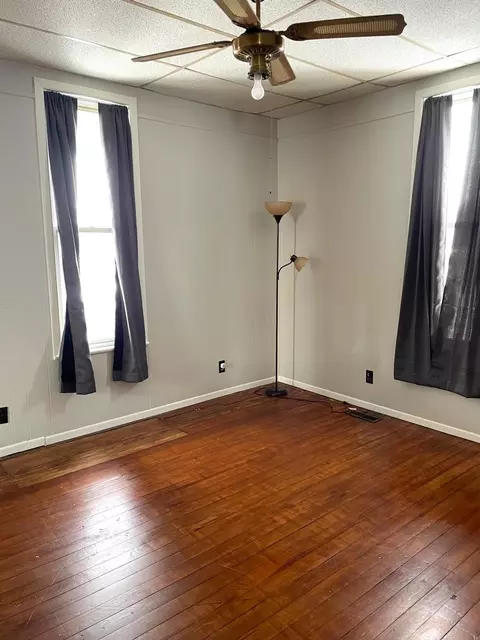 114 Mingo St, Circleville, OH 43113 photo 6