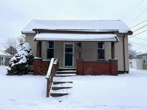 114 Mingo St, Circleville, OH 43113 photo 2