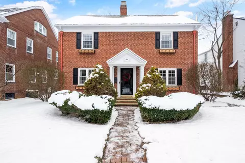 285 S Cassingham Rd, Columbus, OH 43209