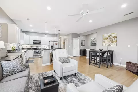 2403 Keep Pl, Columbus, OH 43204