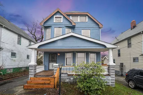 3308 E 121st St, Cleveland, OH 44120