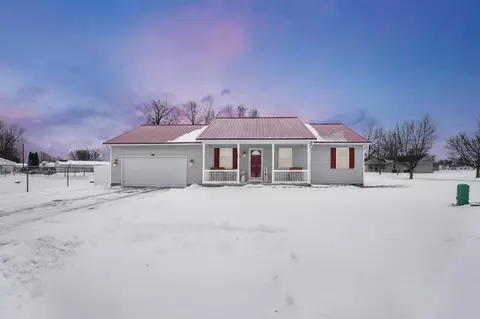 701 Riverbirch Rd, Washington Court House, OH 43160