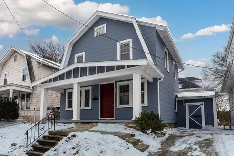 237 E Arcadia Ave, Columbus, OH 43202