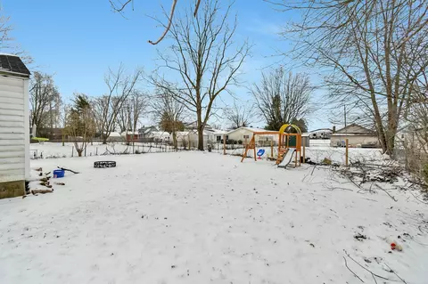 Exterior - 473 Smith St, Marion, OH 43302 photo 6 of 6