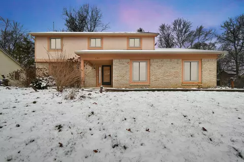 1124 Lyndale Dr, Westerville, OH 43081