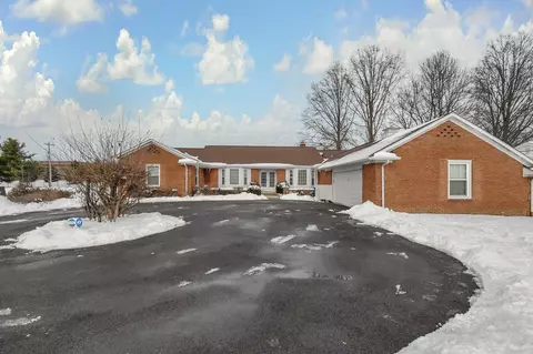 2672 Mccutcheon Rd, Columbus, OH 43219