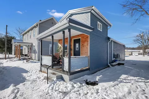 275 Hocking Ave, Logan, OH 43138 photo 2