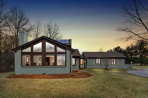 5485 Red Bank Rd, Galena, OH 43021