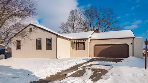 506 Barr Dr SW, Lancaster, OH 43130