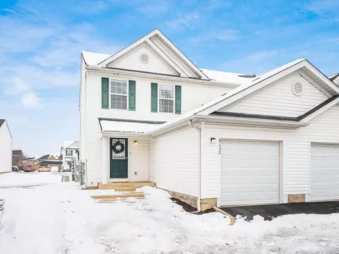 6132 Georges Park Dr #8A, Canal Winchester, OH 43110