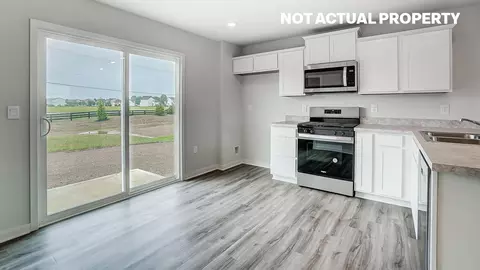560 Morrison St, Lithopolis, OH 43136 photo 7