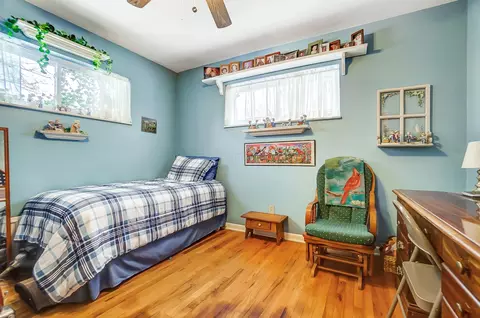 Bedroom - 2453 Thor Dr, Springfield, OH 45503 photo 6 of 7