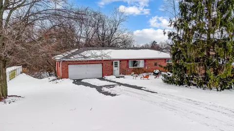 2453 Thor Dr, Springfield, OH 45503