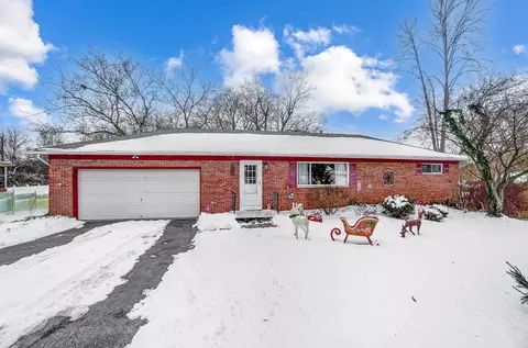 Exterior - 2453 Thor Dr, Springfield, OH 45503 photo 2 of 11