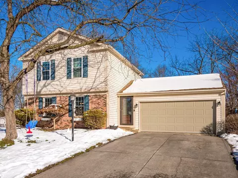 3622 Inverary Dr, Columbus, OH 43228