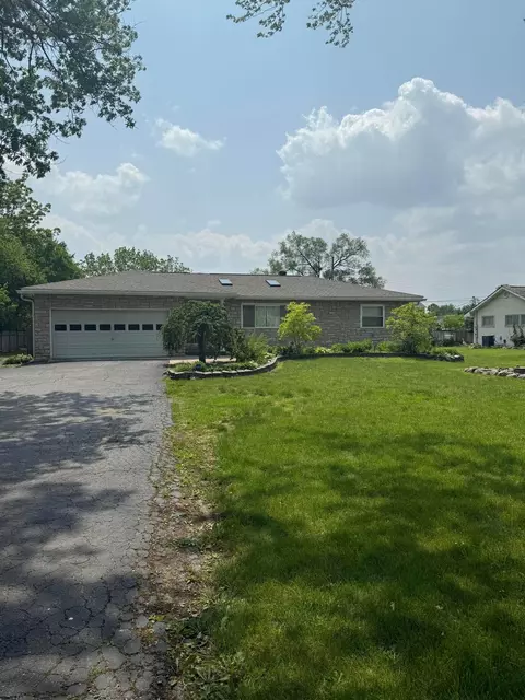 4353 Alkire Rd, Columbus, OH 43228