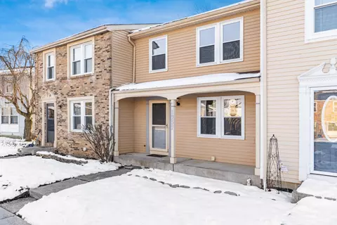 1957 Old Highbanks Ct, Reynoldsburg, OH 43068