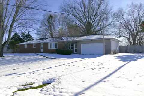 170 Orangewick Dr N, Lewis Center, OH 43035
