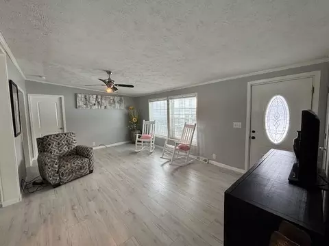 7193 Fairmount Rd, Heath, OH 43056 photo 3
