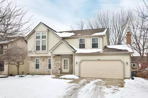 8237 Snowhill Ct, Westerville, OH 43081