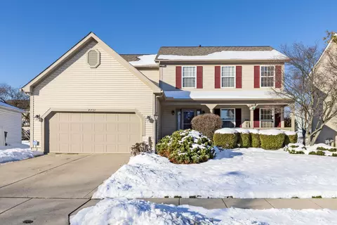 2731 Rustling Oak Blvd, Hilliard, OH 43026