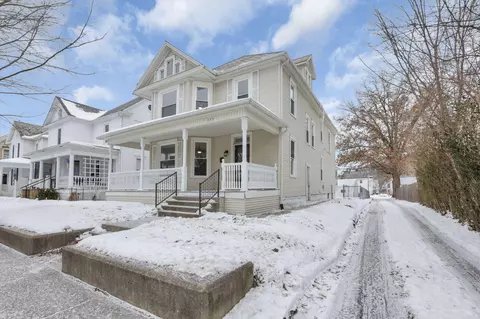 Exterior - 355 E 5th Ave, Lancaster, OH 43130 photo 2 of 13