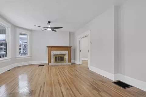 Living - 355 E 5th Ave, Lancaster, OH 43130 photo 1 of 6