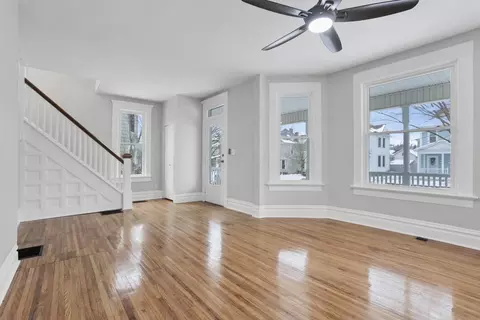 Living - 355 E 5th Ave, Lancaster, OH 43130 photo 3 of 6