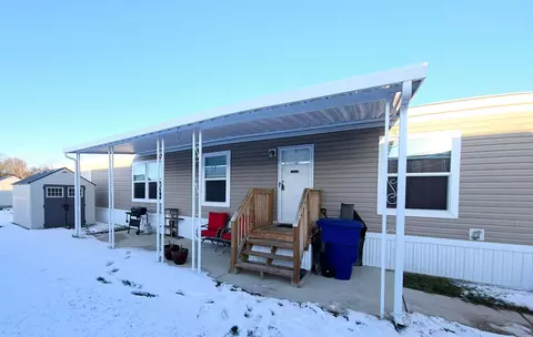 34 Birch Row Dr, Delaware, OH 43015
