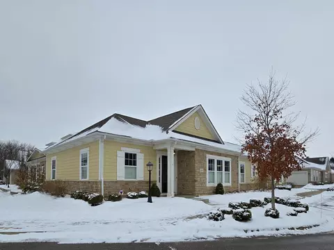 6133 Kenzie Ln #29, Dublin, OH 43017