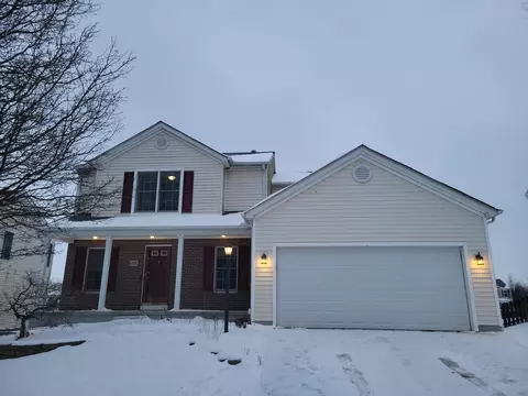 819 Corylus Dr SW, Pataskala, OH 43062