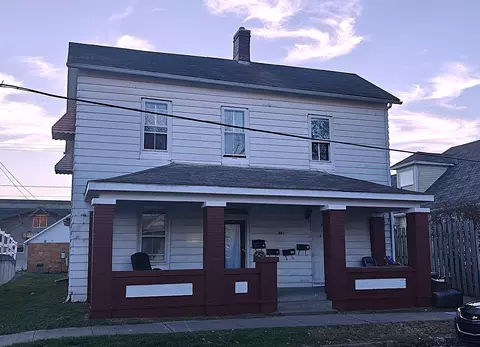 443 Chestnut St, Nelsonville, OH 45764