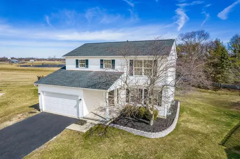 237 Peters Run Ct, Commercial Point, OH 43116
