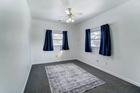 Bedroom - 1065 Sunshine St, Circleville, OH 43113 photo 4 of 6