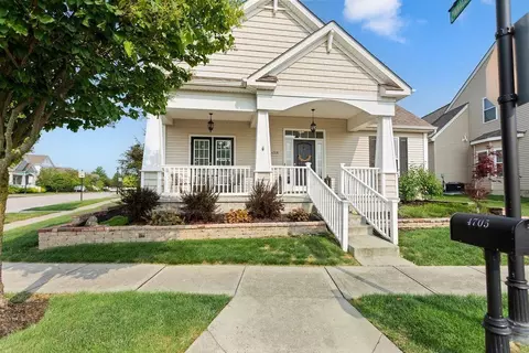 4705 Sahalee Dr, Grove City, OH 43123