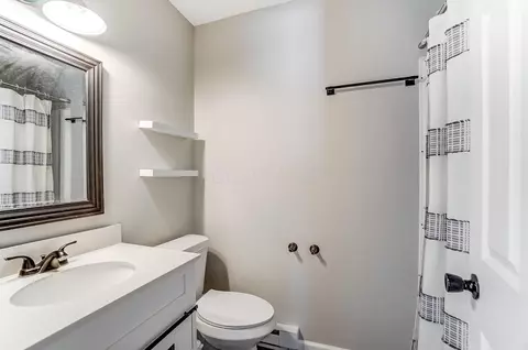 Bath - 7901 Wescott Ave, Fairborn, OH 45324 photo 1 of 2