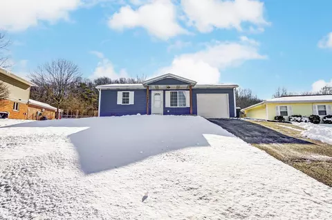 7901 Wescott Ave, Fairborn, OH 45324