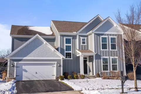 5544 Ballantrae Woods Dr, Dublin, OH 43016