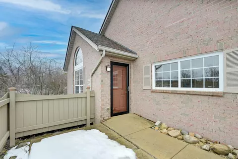Other - 2002 Farmbrook Cir N #4, Grove City, OH 43123 photo 2 of 9