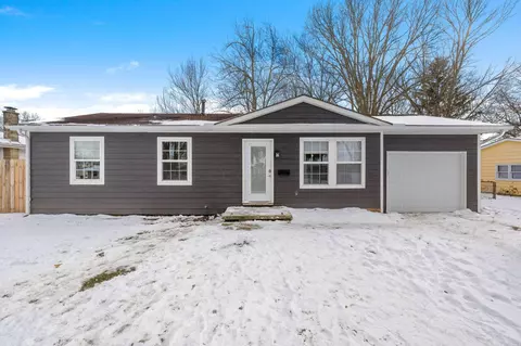 911 Van Kirk Dr, Marysville, OH 43040