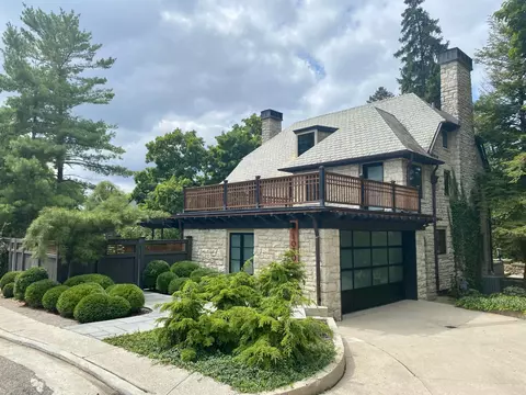 1050 Broadview Ave, Columbus, OH 43212