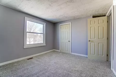 Bedroom - 419 E Rose St, Springfield, OH 45505 photo 8 of 8