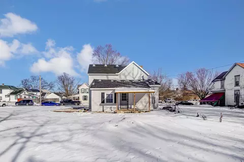 Exterior - 419 E Rose St, Springfield, OH 45505 photo 5 of 7
