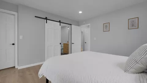 Bedroom - 566 Willow Ln, Circleville, OH 43113 photo 2 of 7
