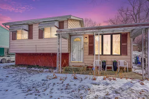 1640 Hollow Run Dr, Columbus, OH 43223