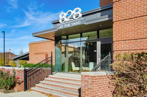 828 Bobcat Ave #302, Grandview Heights, OH 43212