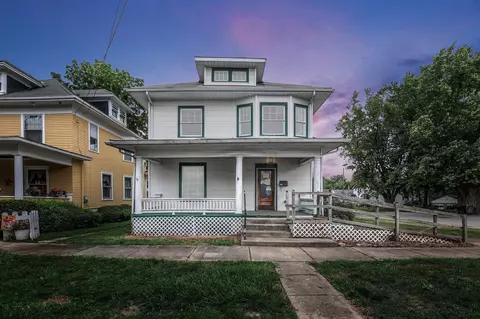 132 E Paint St, Washington Court House, OH 43160