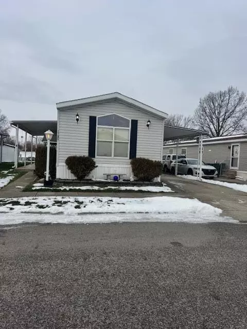 1785 Londoncrest Dr, Grove City, OH 43123